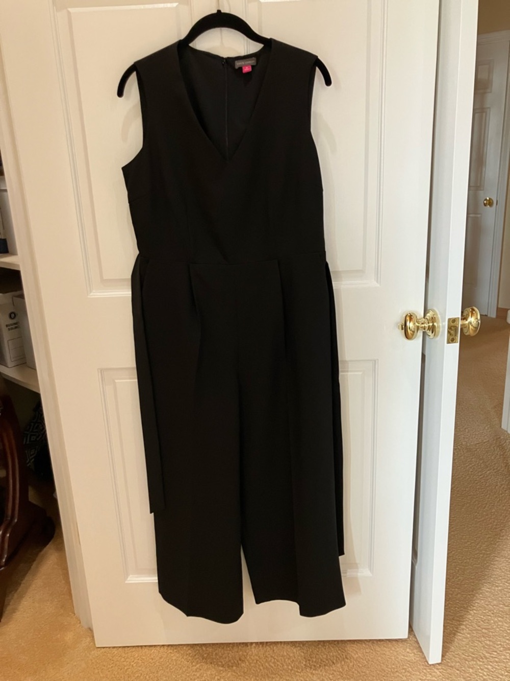 Vince Camuto Black Sleeveless V-Neck Wide-Leg Jumpsuit